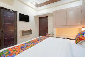 FabHotel Grant Heights