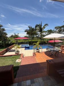 ACOGEDORA CASA CAMPESTRE CERRITOS PEREIRa