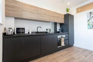 Fabulous 2 Bedroom Apartment in Bolton