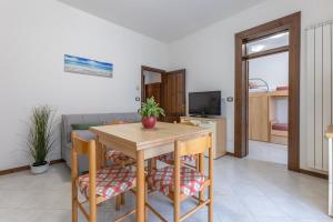 GuestHost - Lido delle Nazioni Villa with Parking