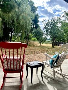 Le Petit Part Glamping - private site for 2-6 people