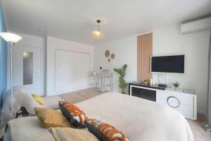 FRGK Wilson Palace AC WIFI FIBRE Terrasse 5min des Plages
