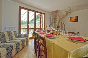 Le Querciolaie with Geothermal Pool - by PosarelliVillas