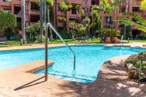 Cubos Golf & Playa Marbella Apartment