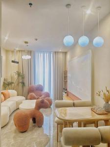 Ngân Kim homstay Hạ Long ICON 40 VIP