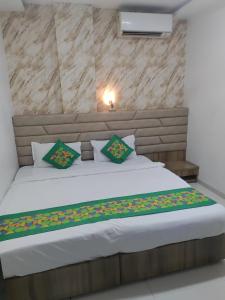 Hotel Toss n Sipp Powai