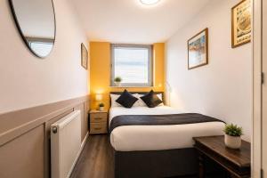 SidemerseyLivings - Rare & Accessible City View 2Bed Flat With Parking Walk 2 Docks