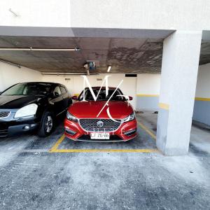 Central 3 Personas. Parking Privado y Factura