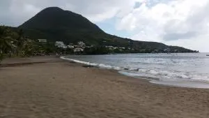 Chez Lucia et Donatien - Fond Fleury