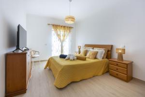 Sunflower Villa by Seewest