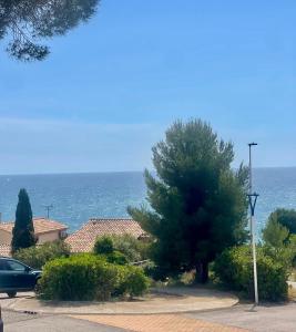Bas de villa vue mer Côte Bleue à 200 m de la mer