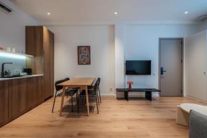 Artifact Apart Hotel