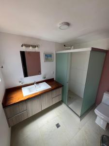 Casa con garaje privado