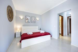 Lagos Modern Comfort by Seewest
