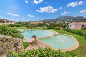 Villa Domo Mea - By Searly
