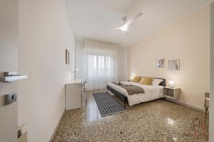 Sea Side - Beach 2 min - Free WiFi - Smart TV