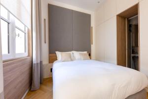 Chic 2-Bedroom Haven