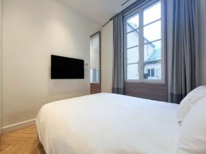 Chic 2-Bedroom Haven