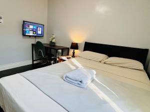 GUEST HOUSE - MontREAL Homes