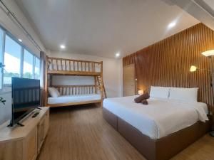 VivaDeva , Pool Villa In Nimman 4BR Near MAYA MALL