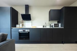 Modern 1 Bed Apt Near Birmingham Airport & NEC