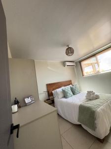 New, Peaceful Bonavista Home!