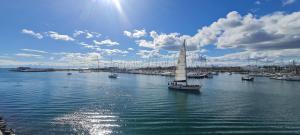 Appartement avec balcon, vue Mer, Piscine, Parking