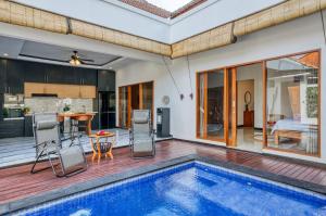 Soham Villa - Stylish 3BR Private Pool Villa in Canggu