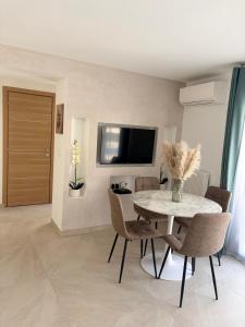 Studio élégant Cannes centre , proche croisette