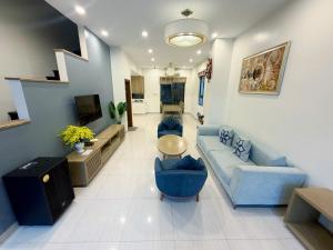 Chuỗi Villa 5 Phòng Ngủ Royal Lotus Hạ Long - GIáp Biển