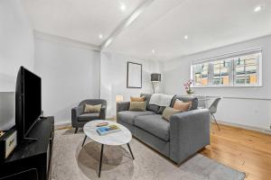 Central Soho 1-Bed - Brick Kitchen - Sleeps 4