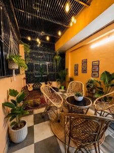 Keshari stay inn Roof top cafe 1 km from kashi vishwanath