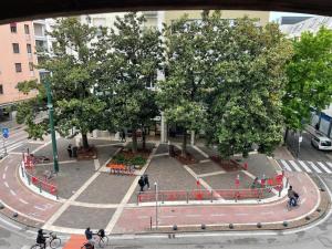 Rochona Guest House