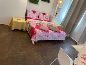 Rochona Guest House