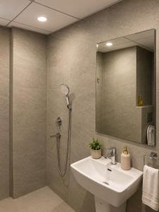 The Beige Room Near ExpoMart, Pari Chowk, Fortis Hospital
