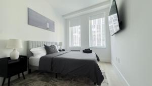 Stylish 3BR Luxury Retreat in the Heart of FiDi