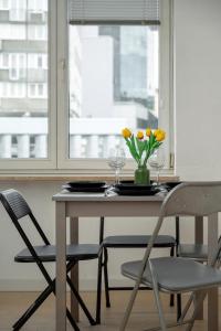 Przytulny Apartament Legionów z Parkingiem by Noclegi Renters