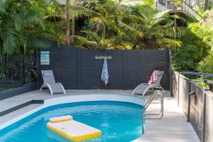 Frogs Hollow - Poolside Sanctuary near Avalon Beach