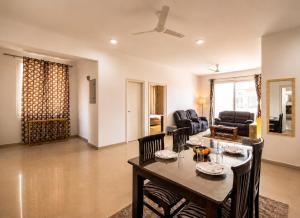 Aravalli by Red Olive4BHK30min AirportCybercity