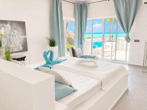Villa Zanzibar, Private Ocean Floor, exclusive