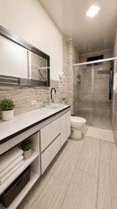 Apartamento familiar cerca al cento medellin