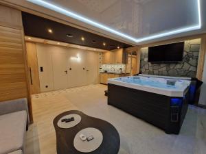 Willa MaksMont - Deluxe Apartaments & Spa