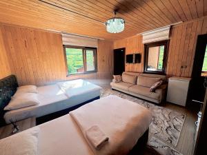 Yüce Suite