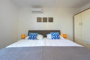Vineyard oaza-Deluxe Apartments with Swimming pool