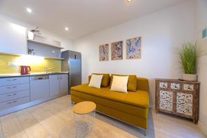 Vineyard oaza-Deluxe Apartments with Swimming pool