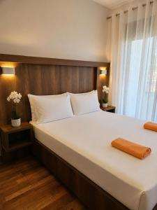 Aura Apartments