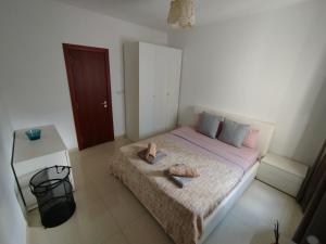 Sliema - Tigne - Modern Cozy Near Sea Front 3 bedroom Apt
