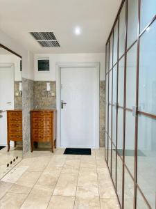 Novea Wro Large 1-Bedroom Apartment Old Town & Free Parking