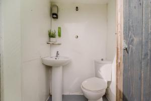 1 Bed in Bude oc-s34846