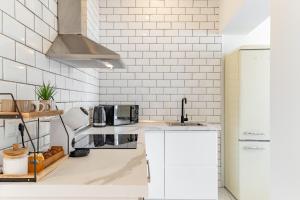 Atenea Deluxe Apartment